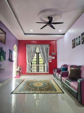 PENGINAPAN HOMESTAY KAK TON
